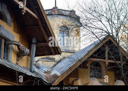 Manor Turliki, erbaut 1899-1901. Auch bekannt als Dacha Morosowoi (Morosowskaja), das Haus von Wiktor Petrowitsch Obninskiy. Obninsk, Kaluzhskiy, Rus Stockfoto