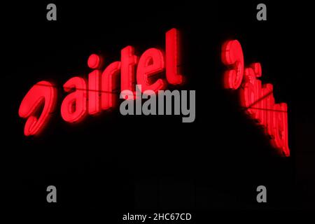 Chennai, Tamil Nadu, Indien. 24th Dez 2021. Ein Blick auf das Airtel Logo in Chennai. (Bild: © Sri Loganathan/ZUMA Press Wire) Stockfoto