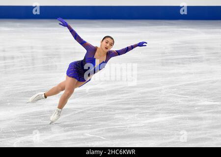 Saitama, Japan. 25th Dez 2021. Sakamoto Kaori tritt während des Single-Skating-Freilaufs der Frauen bei den All-Japan Figure Skating Championships auf, die am 25. Dezember 2021 in Saitama, Japan, abgehalten wurden. Quelle: Zhang Xiaoyu/Xinhua/Alamy Live News Stockfoto