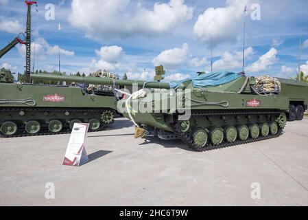 REGION MOSKAU, RUSSLAND - 25. AUGUST 2020: 125mm russische selbstfahrende Panzerabwehrpistole 2S25 'Sprut-SD' auf dem militärtechnischen Forum 'Army-202 Stockfoto