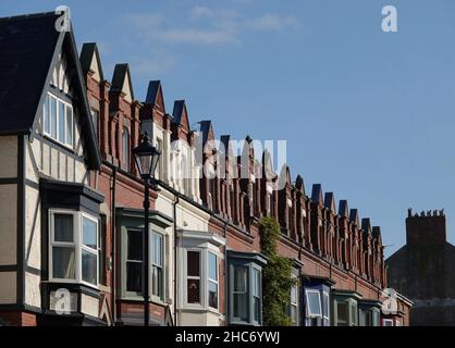 Reihenhäuser aus der viktorianischen Zeit in Saltburn-by-the-Sea, North Yorkshire, Großbritannien Stockfoto