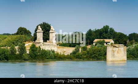 Ein Bild von Arles in Frankreich mit der Rhone Stockfoto