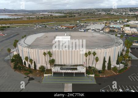 Eine Luftaufnahme der Pechanga Arena, Samstag, 25. Dezember 2021, im Midway-Viertel von San Diego. Stockfoto