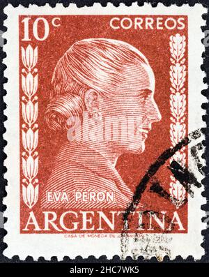 ARGENTINIEN - UM 1952: Eine in Argentinien gedruckte Briefmarke zeigt Eva Peron, um 1952. Stockfoto