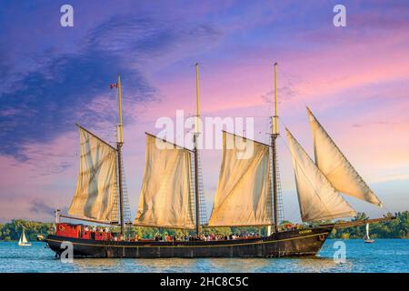 Kajama-Schiff in der Hafenstadt Toronto in Kanada Stockfoto