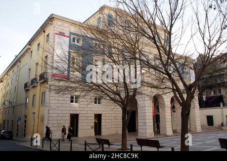 Nationaltheater von Sao Carlos, Opernhaus aus dem 18th. Jahrhundert mit neoklassizistischer Fassade, Lissabon, Portugal Stockfoto