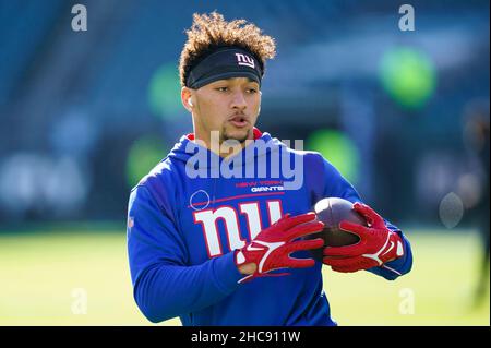 26. Dezember 2021: New York Giants Tight End Evan Engram (88) in Aktion während der Aufwärmphase vor dem NFL-Spiel zwischen den New York Giants und den Philadelphia Eagles im Lincoln Financial Field in Philadelphia, Pennsylvania. Christopher Szagola/CSM Stockfoto