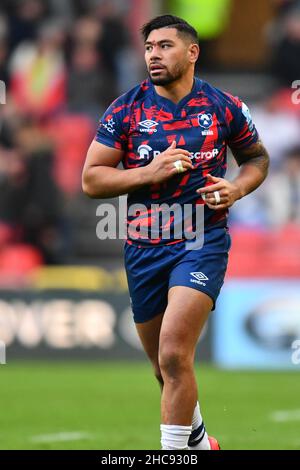 Bristol, Großbritannien. 26th Dez 2021. Charles Piutau aus Bristol wird am 26. Dezember 2021 beim Gallagher Premiership Rugby-Spiel zwischen Bristol Rugby und Leicester Tigers am Ashton Gate in Bristol, England, zur Schau gestellt. Foto von Scott Boulton. Nur zur redaktionellen Verwendung, Lizenz für kommerzielle Nutzung erforderlich. Keine Verwendung bei Wetten, Spielen oder Veröffentlichungen einzelner Clubs/Vereine/Spieler. Kredit: UK Sports Pics Ltd/Alamy Live Nachrichten Stockfoto