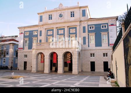 Nationaltheater von Sao Carlos, Opernhaus aus dem 18th. Jahrhundert mit neoklassizistischer Fassade, Lissabon, Portugal Stockfoto