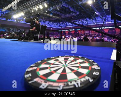 Alexandra Palace, London, Großbritannien. 27th. Dezember 2021; Alexandra Palace, London, England: The William Hill World Darts Tournament; Dritte Runde; Allgemeine Ansicht der Bühne im Alexandra Palace Credit: Action Plus Sports Images/Alamy Live News Stockfoto