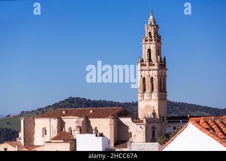 Jerez de los Caballeros, Spanien - 6. Dezember 2021: Die Kirche Santa Catalina, Jerez de los Caballeros ist eine spanische Stadt in der Provinz Badajoz, Stockfoto