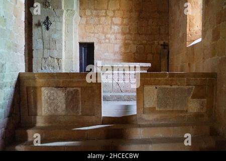 Kirche Pieve di Corsignano dei Santi Vito e Modesto, Innenraum, Val d'Orcia, UNESCO-Weltkulturerbe, Pienza, Toskana, Italien, Europa Stockfoto