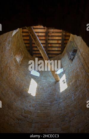 Kirche Pieve di Corsignano dei Santi Vito e Modesto, Innenraum, Val d'Orcia, UNESCO-Weltkulturerbe, Pienza, Toskana, Italien, Europa Stockfoto