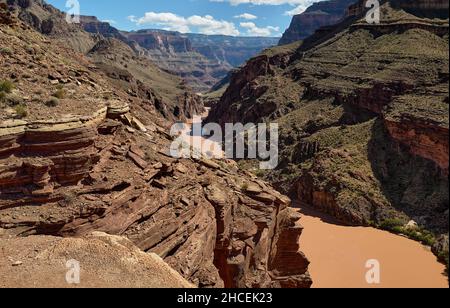 Granite Narrows ist der engste Abschnitt des Colorado River im Grand Canyon bei Meile 135-136. Stockfoto