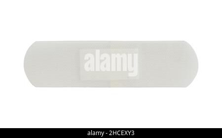 Weißes medizinisches Pflaster, Haftverband in horizontaler Position isoliert auf weißem Hintergrund, Schutzband, Wundpflaster aus nächster Nähe, erste-Hilfe-Ader Stockfoto