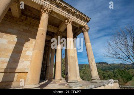 Kirche San Jorge, bekannt als El Partenon, in Las Fraguas. Stockfoto