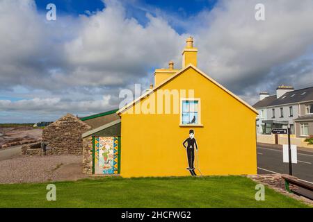 Wandbild von Charlie Chaplin, Waterville Town, County Kerry, Irland Stockfoto