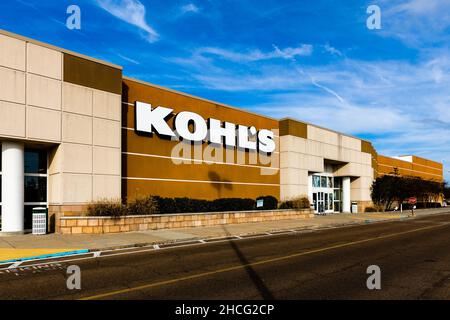 Flowood, MS - 15. Dezember 2021: Kohl's ist eine Kaufhaus-Einzelhandelskette, die von der Kohl's Corporation betrieben wird. Stockfoto