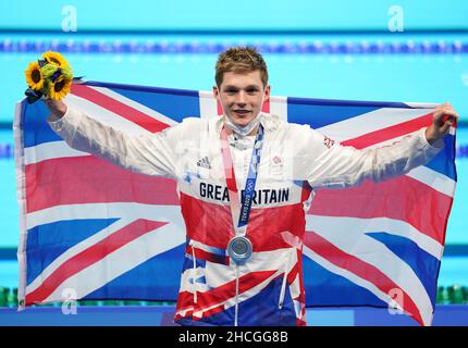 Fileboto vom 30-07-2021 von Duncan Scott, Silber, aus Großbritannien, auf dem Podium für das individuelle Medley-Finale der Männer 200m im Tokyo Aquatics Center. Die Pandemie hat den Sport auch 2021 weiter beeinträchtigt, aber es gab immer noch eine Reihe bemerkenswerter Erfolge von schottischen Teams und Einzelpersonen. Hier wirft die PA-Nachrichtenagentur einen Blick auf 12 Erfolgsgeschichten aus der ganzen Sportwelt. Ausgabedatum: Mittwoch, 29. Dezember 2021. Stockfoto