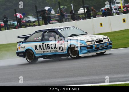 Julian Thomas, Callum Lockie, Ford Sierra Cosworth RS500, Adrian Flux Trophy für die MRL Historic Touring Car Challenge, ein zwei-Fahrer-Rennen mit einem Zwang Stockfoto