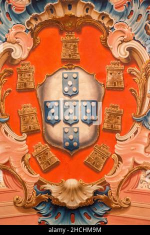 Exquisite Details des Innenraums der Kirche des heiligen Antonius in Lagos, Algarve, Portugal. Stockfoto