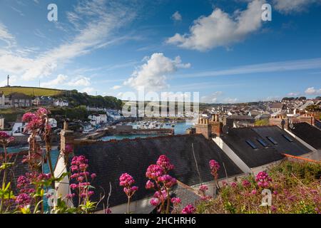 Über die Dächer von Porthleven, Cornwall Stockfoto