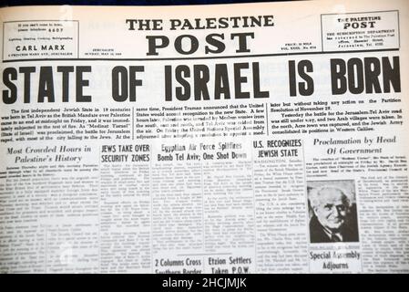 Schlagzeile aus der israelischen Zeitung mit einem historischen Ereignis - Staat Israel ist geboren, 1948 Stockfoto