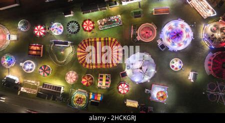 Fairground Blick aus der Vogelperspektive Stockfoto