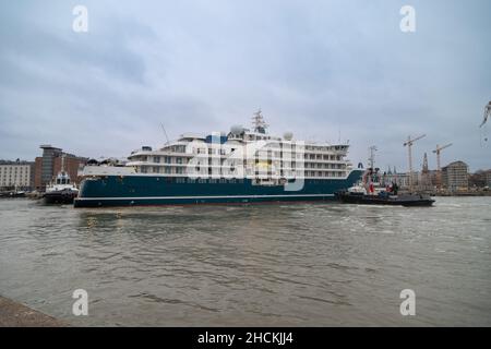 Swan Hellenic's neues Expeditionskreuzfahrtschiff SH Minerva, das nach Probefahrten zurück zur Helsinki Shipyard kommt. Stockfoto