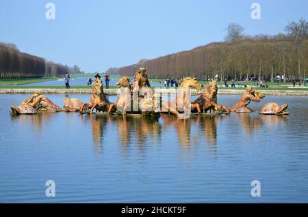 Apollo-Brunnen, zeigt den sonnengott, der seinen Wagen fährt, um den Himmel zu beleuchten, Paris (Frankreich) Stockfoto