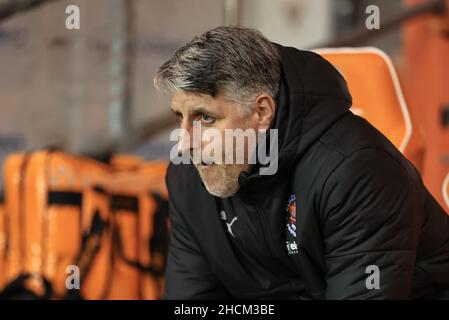 Blackpool, Großbritannien. 29th Dez 2021. Mike Garrity Assistant Head Coach von Blackpool in Blackpool, Großbritannien am 12/29/2021. (Foto von Mark Cosgrove/News Images/Sipa USA) Quelle: SIPA USA/Alamy Live News Stockfoto