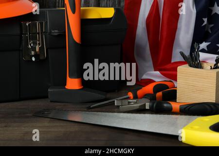 Konzept des Labor Day auf Holztisch Stockfoto