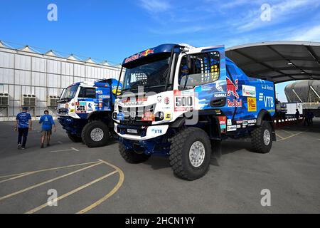 500 Sotnikov Dmitry (rus), Akhmadeev Ruslan (rus), Akhmetzianov Ilgiz (rus), Kamaz-Master, Kamaz 43509, T5 FIA Camion, Aktion während der administrativen und technischen Abnahme der Dakar 2022, vom 29. Bis 31. Dezember 2022 in Jeddah, Saudi-Arabien - Photo Gigi Soldano / DPPI Stockfoto