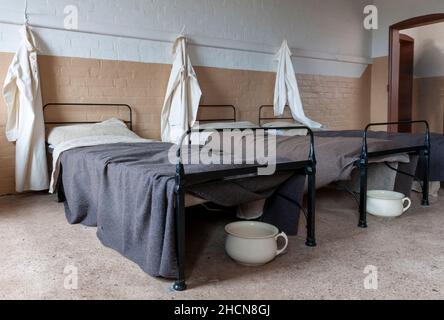 Der Geist des Southwell Workhouse, Southwell, Nottinghamshire, England, Großbritannien - der Geist befindet sich im Eingang und verlässt das Schlafsaal. Stockfoto