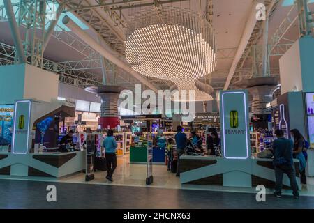 KUALA LUMPUR, MALAYSIA - 1. APRIL 2018: Interieur des Kuala Lumpur International Airport, Malaysia. Stockfoto