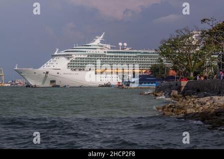 GEORGE TOWN, MALAYSIA - 20. MÄRZ 2018: Mariner of the Seas-Schiff in George Town, Malaysia Stockfoto