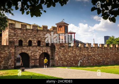 Großbritannien, England, Manchester, Castlefield, rekonstruierte Mauern des römischen Fort Mamucium Stockfoto