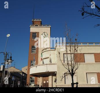 Casa del Fascio, ehemaliges faschistisches Zweigwerk in Chivasso, Italien Stockfoto