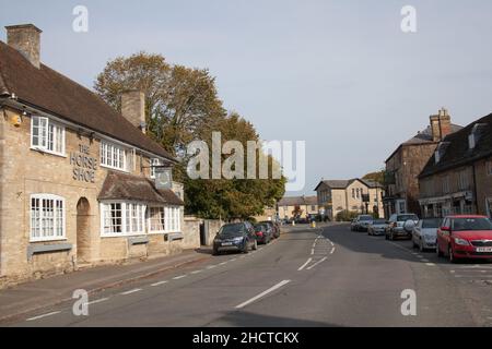 Ansichten von Bampton in West Oxfordshire in Großbritannien, aufgenommen am 19. Oktober 2020 Stockfoto