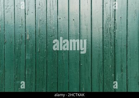 alte hölzerne Wand, grünen Hintergrund Stockfoto