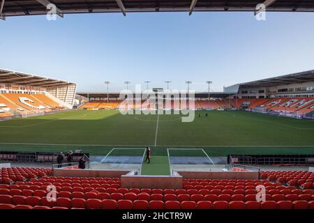 Blackpool, Großbritannien. 01st Januar 2022. Allgemeine Ansicht von Bloomfield Road, Heimat von Blackpool in Blackpool, Großbritannien am 1/1/2022. (Foto von Craig Thomas/News Images/Sipa USA) Quelle: SIPA USA/Alamy Live News Stockfoto