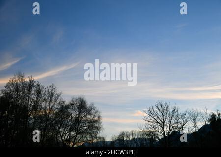 Vaduz, Liechtenstein, 19. November 2021 schöne Abendstimmung mit blauem Himmel Stockfoto