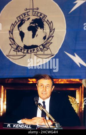 Archive 90 n: Raymond Kendall, Generalsekretär von Interpol, Lyon, Frankreich Stockfoto