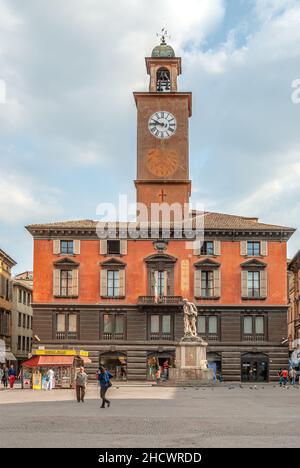 Palazzo del Comune auf der Piazza del Duomo in Reggio Emilia, Emilia Romagna, Italien Stockfoto