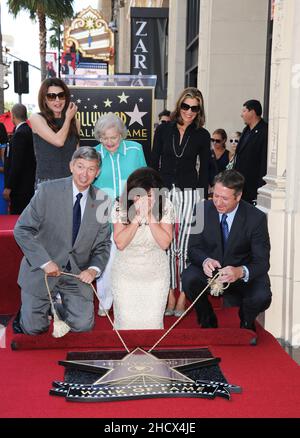 Valerie Bertinelli, Betty White , Jane Leeves, Wendy Malick 22 Stockfoto