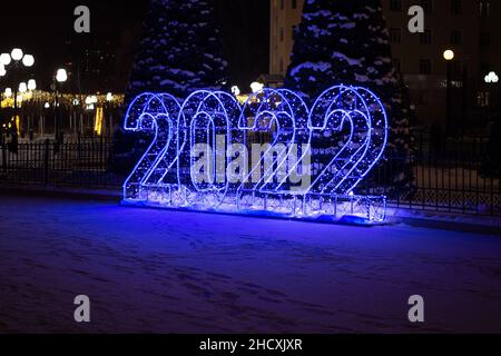 Große LED-Zahlen 2022.christmas Girlande Dekoration für die Stadt Stockfoto