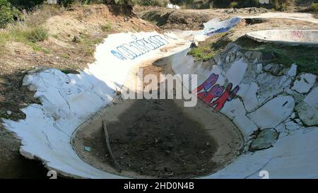 Einrichtungen des alten Skateparks in Arenys de Munt Region der Maresme Provinz Barcelona, Katalonien, Spanien Stockfoto