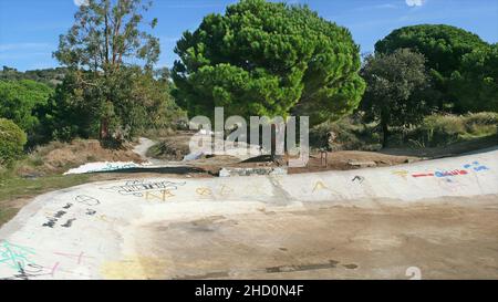 Einrichtungen des alten Skateparks in Arenys de Munt Region der Maresme Provinz Barcelona, Katalonien, Spanien Stockfoto