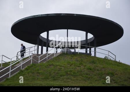 Die Otto-Lilienthal-Gedenkstätte in Lichterfelde, Berlin, Deutschland - 17. August 2021. Stockfoto