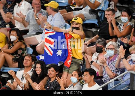 Sydney, Australien, 2. Januar 2022. Australischer Fan beim ATP Cup Tennis Spiel zwischen Alex de Minaur aus Australien und Matteo Berrettini aus Italien in der Ken Rosewall Arena am 02. Januar 2022 in Sydney, Australien. Quelle: Steven Markham/Speed Media/Alamy Live News Stockfoto